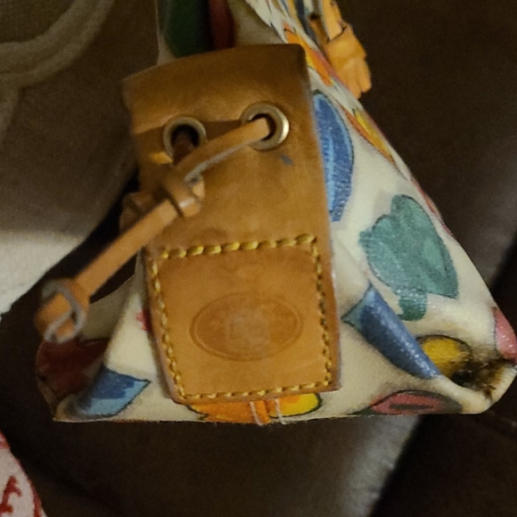 Purse - Picture 3 of 4